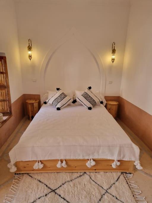 Double Room Private Bathroom